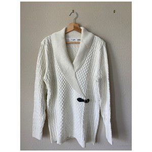 !SALE! Calvin Klien White Cable Knit Sweater